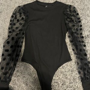 Black puffer sleeve bodysuit
